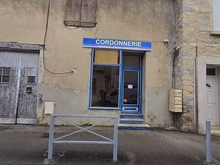 vente d'un local commercial de 72 m²