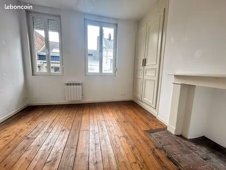 maison de ville – idéale couple- quartier henriville amiens (proche cirque)