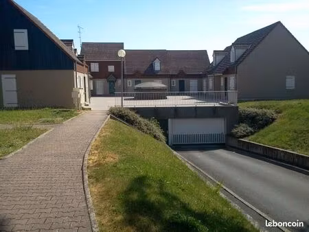 pavillon 4 pièces 81 m²