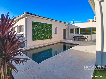 propriété 4 pièces 125 m²