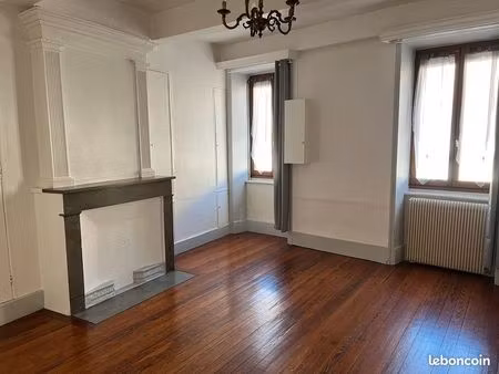 appartement t2 54 m2