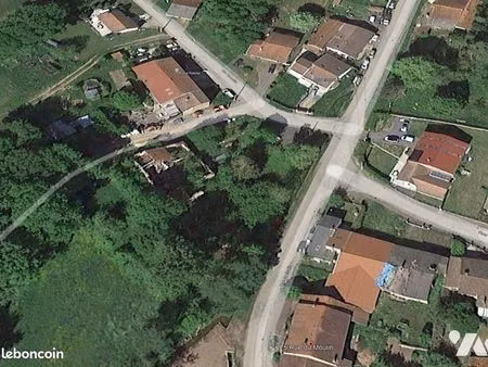 terrain 3378 m² menil sur belvitte