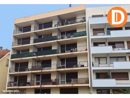 parking/box 16 m² metz