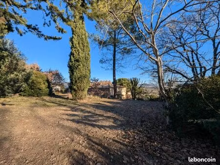 terrain 1 013 m² pierrevert