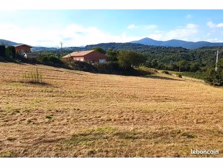 terrain constructible 1019 m²