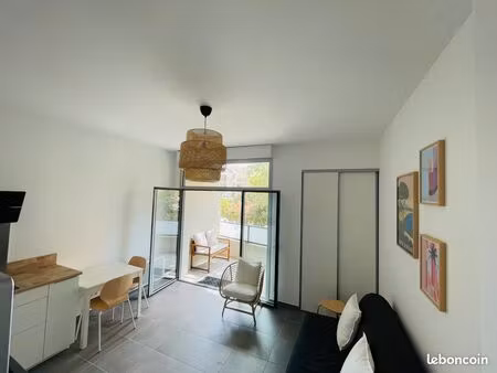 t1 meublé de 2023 avec balcon  piscine et box fermé à mougins tournamy