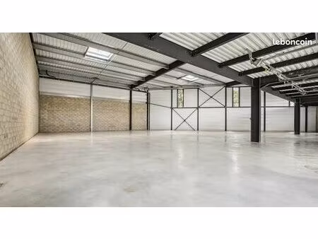 entrepôt local de stockage à louer 80m2