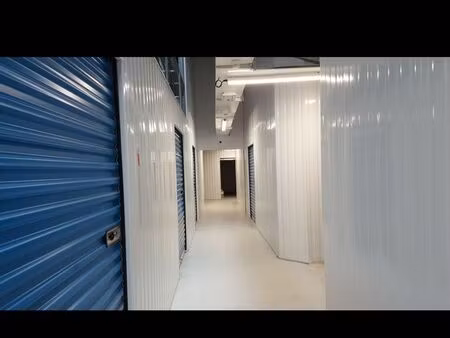 box de stockage loués