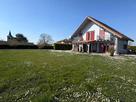 ? chalet 120 m² – 3 chambres – terrain 20 ares ?