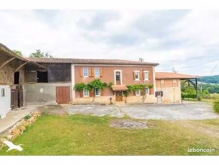ferme 8 pièces 195 m²