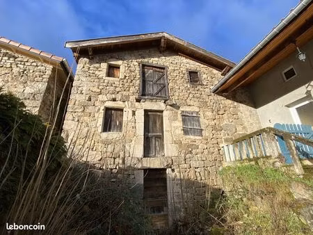 maison 2 pièces 72 m²