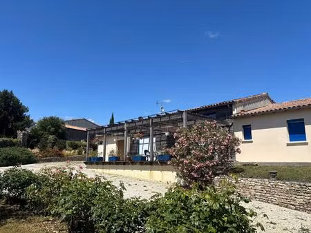 vente maison 5 pièces 155 m² champdeniers (79220)