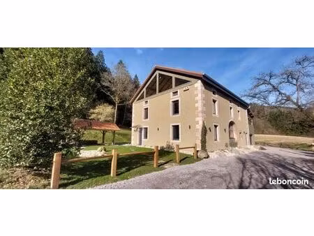 ferme 8 pièces 255 m²