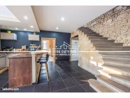 maison 5 pièces 130 m²