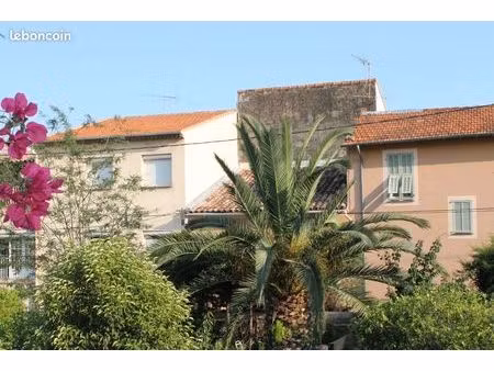 2/3 pièces dans villa jardin parking st laurent centre au calme