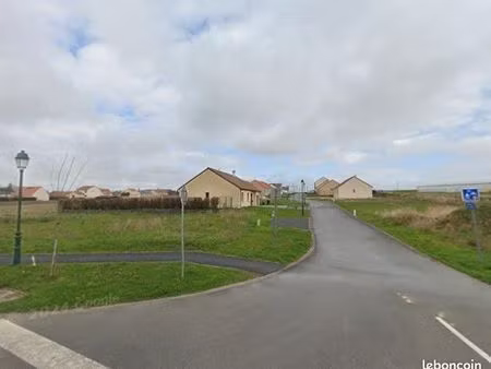 terrain 696 m² brienne sur aisne