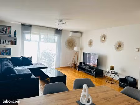 t4 lumineux de 105 5 m² avec grand balcon sud – les échets (miribel)