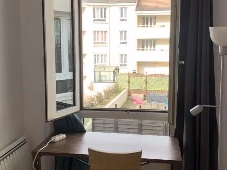 location appartement 1 pièce 12 m² à poissy (78300)