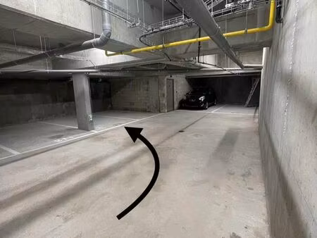 place parking vidéo surveillance