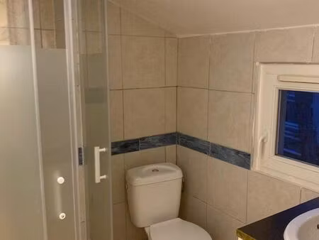 maison meublée ( toute charges comprises)