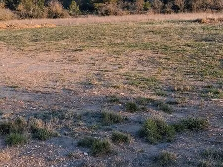 magnifique terrain constructible viabilisé