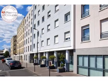 appartement 1 pièce 30 m²