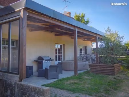 maison 4 pièces 136 m²