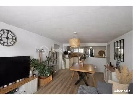 maison 7 pièces 175 m²