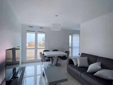 location t2 non meublé 55m2 cormeilles en paris parking extérieur