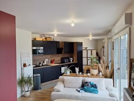 appartement meublé 2 pièces 51m2 avec terrasse et place de parking