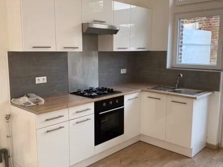 maison entièrement rénové 60m2 4 pièces