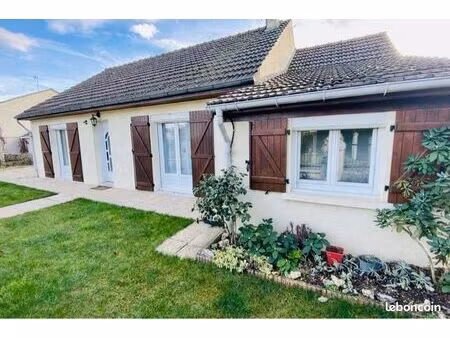 maison coup de cœur de plain-pied - rénovation récente - dans un cadre paisible -