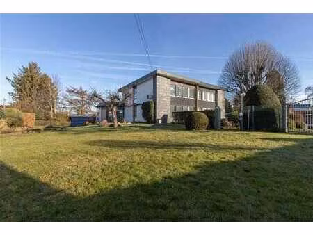 mont-st-jean - terrain 15ares54 - peb c !