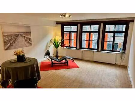 mons centre appartement 1 chambre avec ascenseur