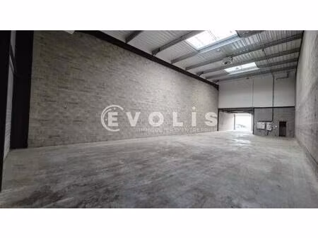 a louer - locaux d'activité - bussy-saint-georges (77)