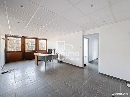 local commercial 109 m² oyonnax