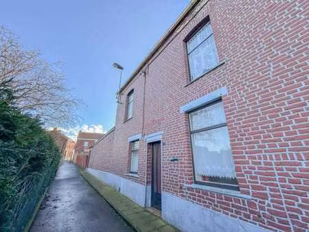 maison à rénover  pl  garage et jardin