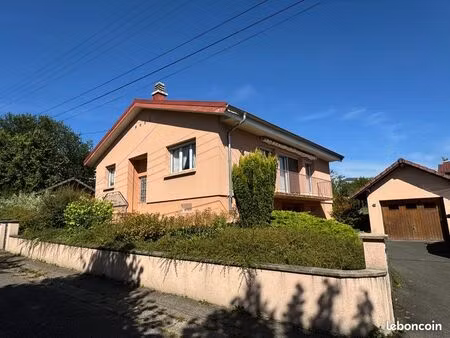 maison individuelle dans un quartier calme à delle