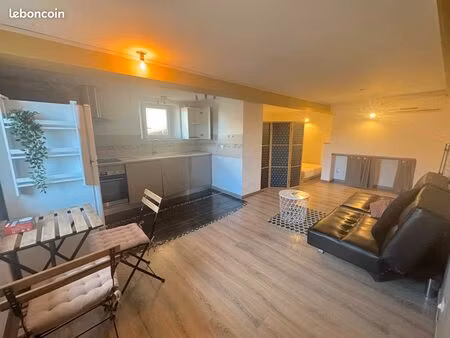 immeuble 3 pièces 92 m²