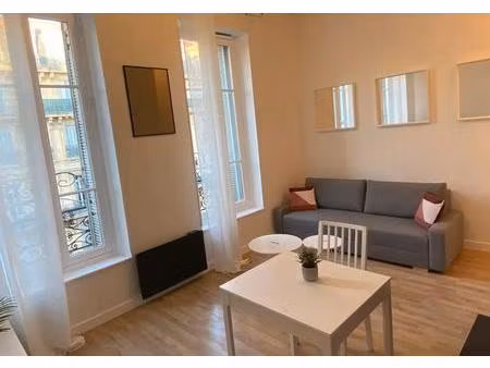 location appartement 2 pièces 42 m² à marseille 2 (13002)