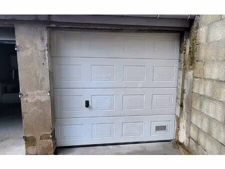 location stationnement  m² t- à le creusot  45 €