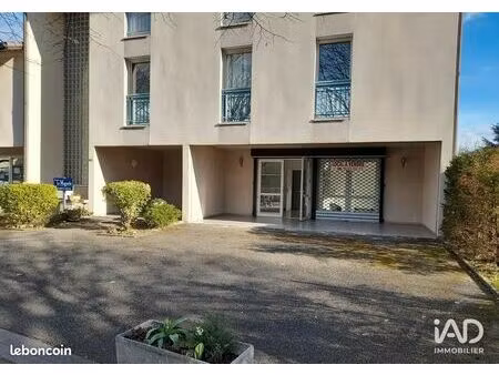 murs commerciaux 80 m² divonne-les-bains