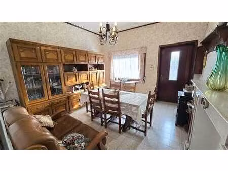 maison 3 façades avec jardin !