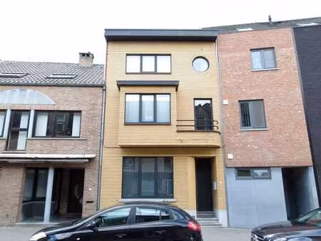 maison de maître rénovée avec finitions haut de gamme