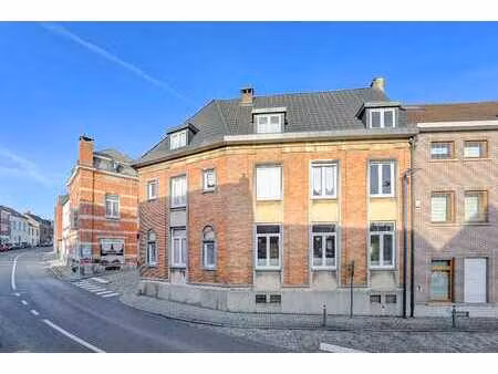 maison spacieuse  7 chambres avec jardin à overijse!