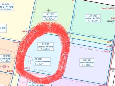terrain constructible 727m2
