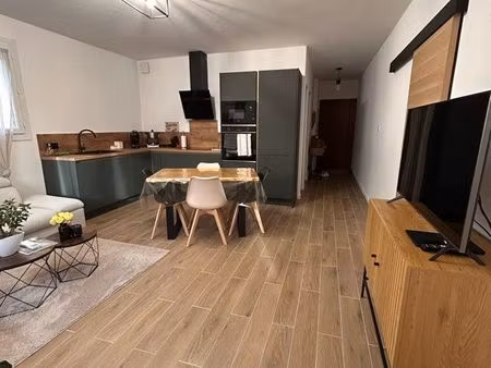 appartement t2 neuf de 50m2 avec logia et parking - ajaccio mezzavia