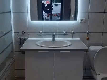 64 m² t2 bis en rdc avec terrasse privative