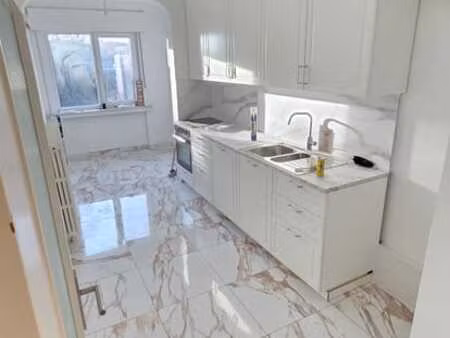 duplex 4 chambres ! parking !