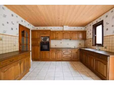 delfimmo - maison proche du centre a rafraichir - garage